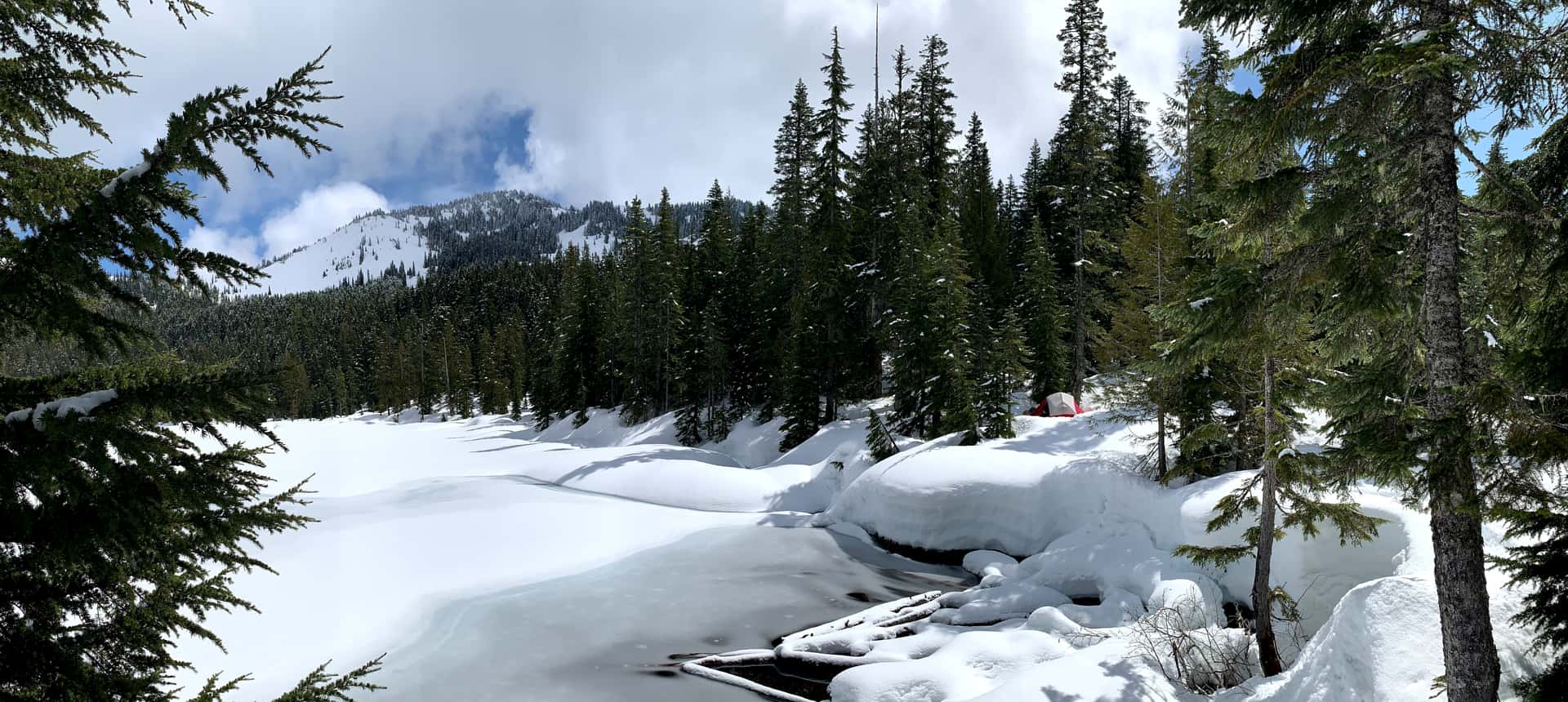campsite in the snow at Olallie Lake